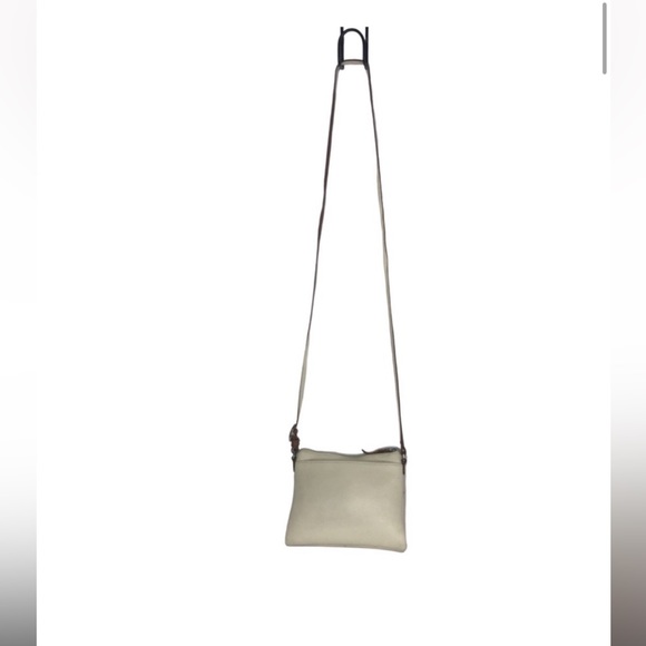 Brighton Crossbody bag—TONS OF STORAGE!! - Picture 7 of 12